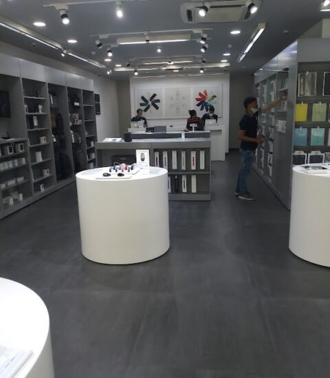 Future World – Apple Premium Reseller and Authorised Service Provider - Gallery Photo 5