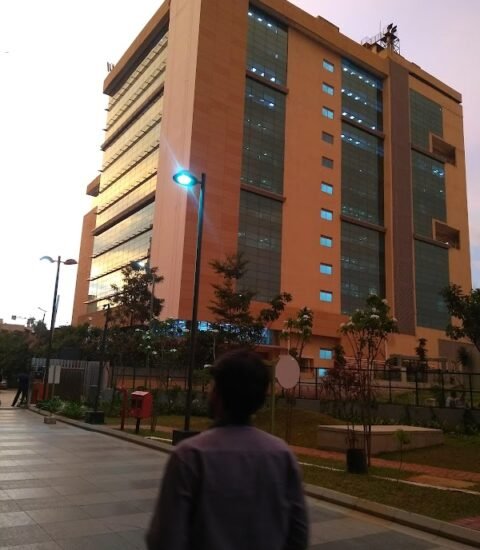 Amazon Development Center, Aquila - Gallery Photo 3
