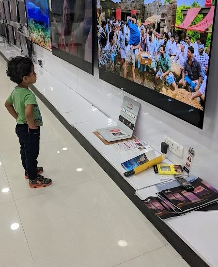 Bajaj Electronics - ECIL - Gallery Photo 3