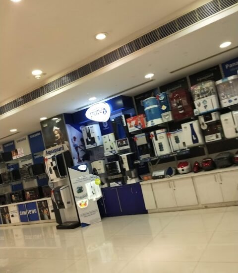 Bajaj Electronics - MG Road - Gallery Photo 3