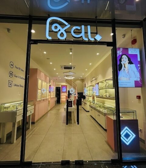 GIVA Silver & Gold Jewellery | Maninagar | Lab Grown Diamonds - Feature Photo