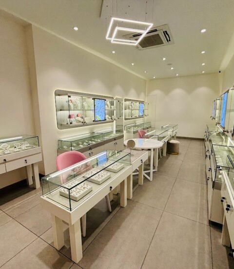 GIVA Silver & Gold Jewellery | Maninagar | Lab Grown Diamonds - Gallery Photo 5