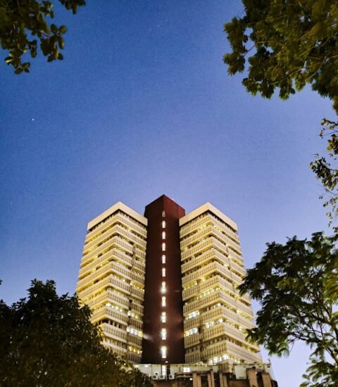 P. D. Hinduja Hospital and Medical Research Centre - Gallery Photo 2