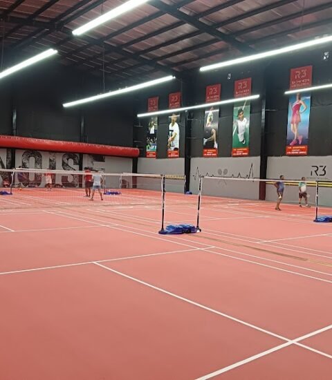 R3 Badminton Excellencia (GREEN) - Gallery Photo 2