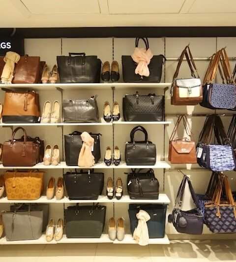 TRENDS - Gallery Photo 3