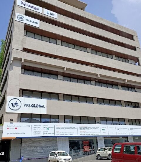 Urmi Axis - Feature Photo