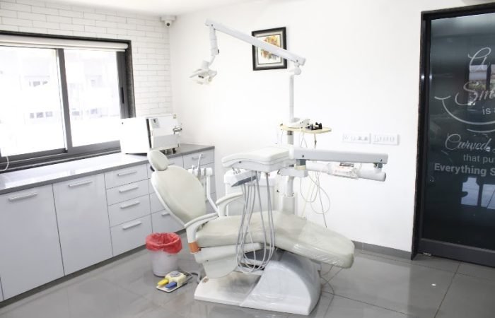 Aastha Dental Clinic & Implant Centre - Feature Photo