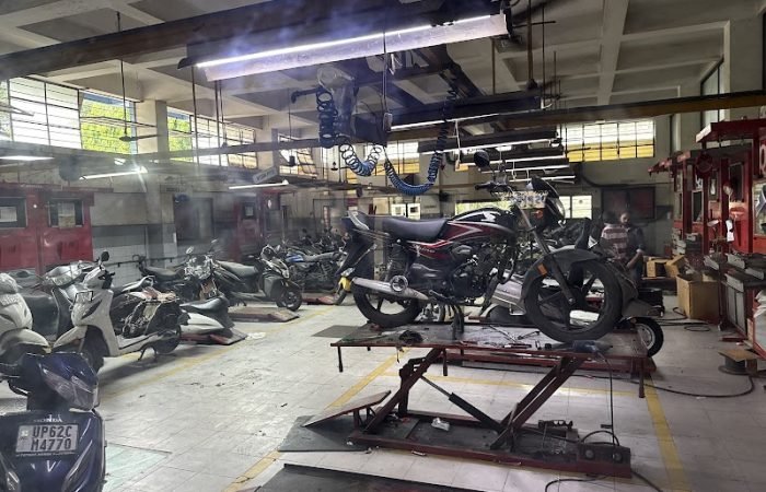 Achieve Honda Service Centre Jetalpur - Feature Photo