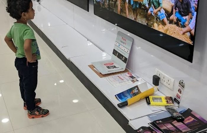 Bajaj Electronics - ECIL - Gallery Photo 3