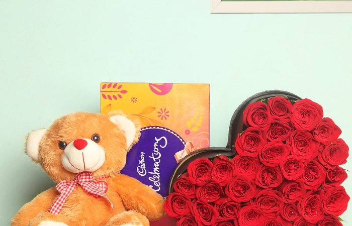 Baroda Florist - Flower N Cake Delivery - Feature Photo