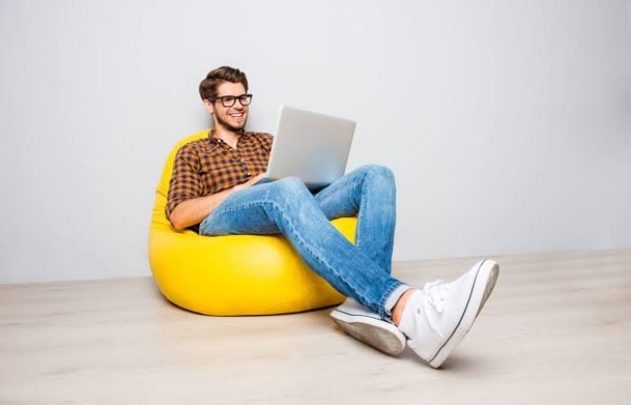 Bean bag studio Alkapuri - Feature Photo