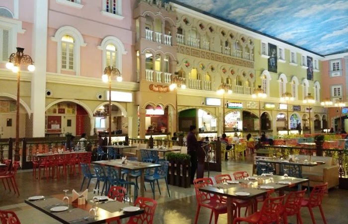CASABLANCA - Feature Photo