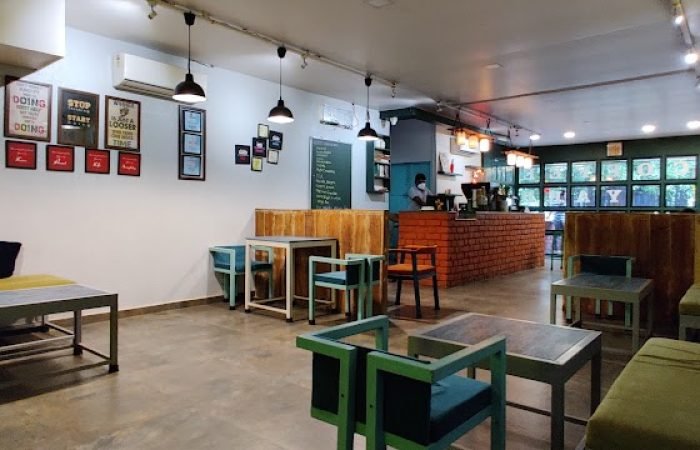 Coffee Yard - Feature Photo