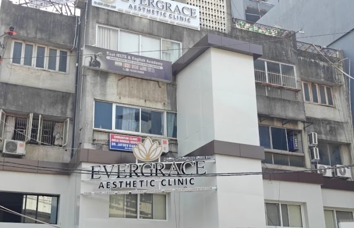 Evergrace Aesthetic Clinic - Acne and Pimples Treatment | LHR | Best Hydra Facial Clinic in Vadodara - Feature Photo