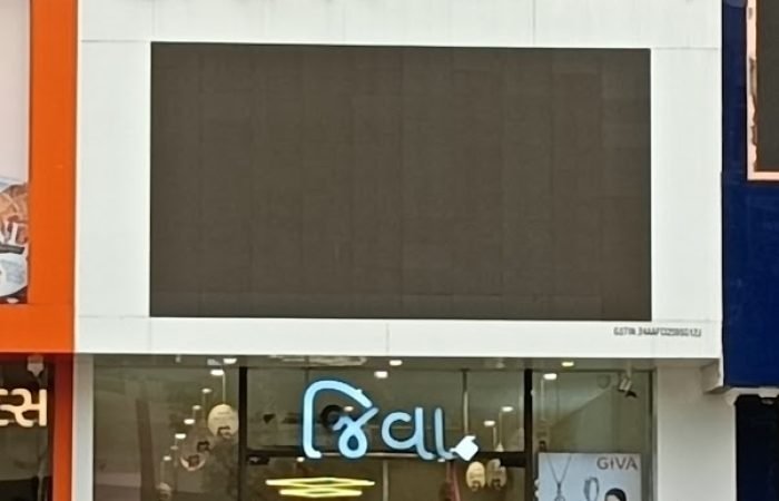 GIVA Silver & Gold Jewellery | Maninagar | Lab Grown Diamonds - Gallery Photo 4