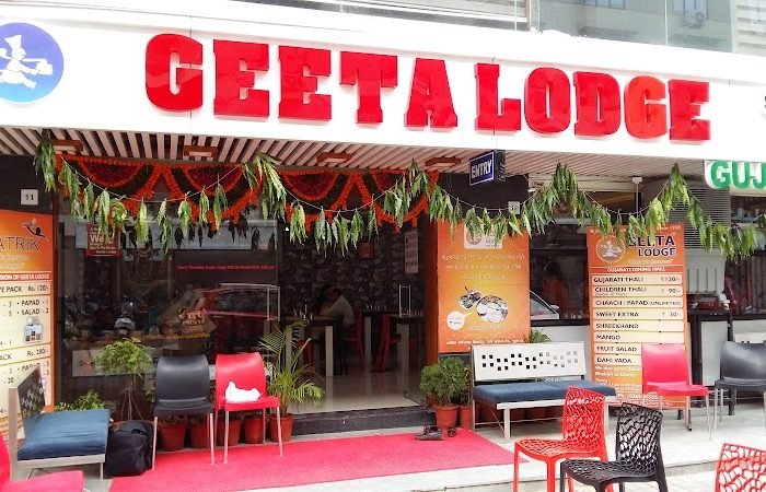Geeta Lodge (Junagadhwala) - Feature Photo