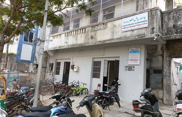 Jamiah Riyazul Uloom Baroda - Feature Photo