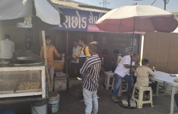 Jay Ranchhod Sev Usal - Feature Photo