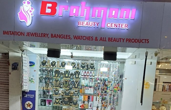 Just Lady the beauty shop - Feature Photo