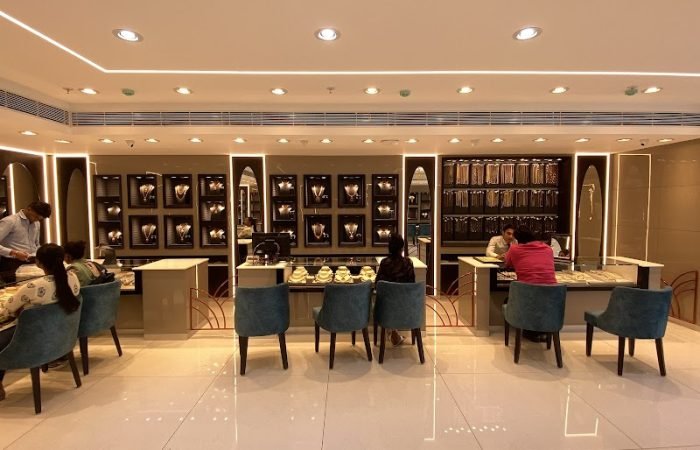 Kalyan Jewellers - Maninagar, Ahmedabad - Gallery Photo 3