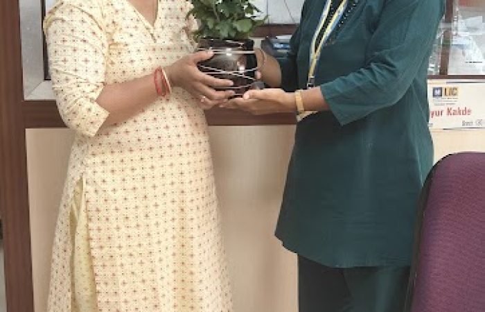 LIC India - Feature Photo