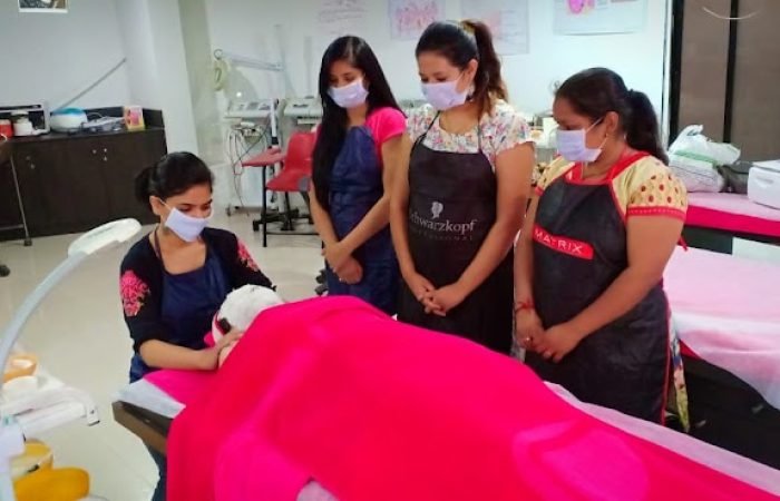 Lakme Academy Powered By Aptech - Feature Photo