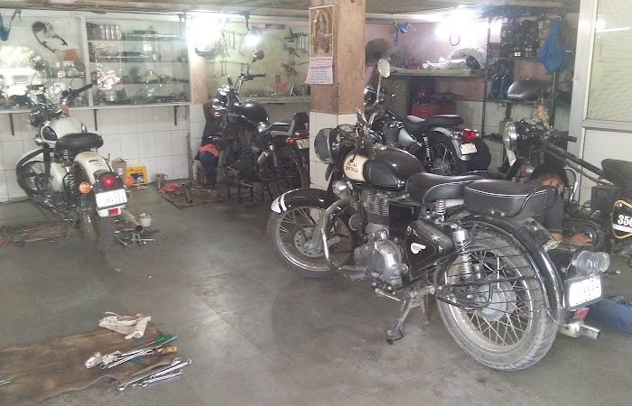 Mahesh Auto Garage - Feature Photo