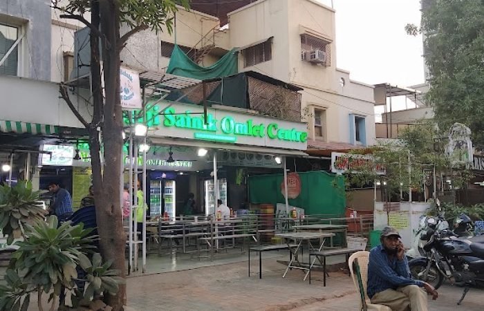 Maji Sainik Omelette Centre - Feature Photo
