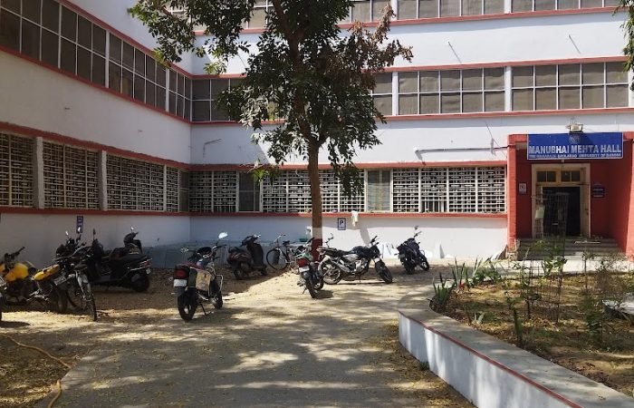 Manubhai Mehta Hall - Feature Photo