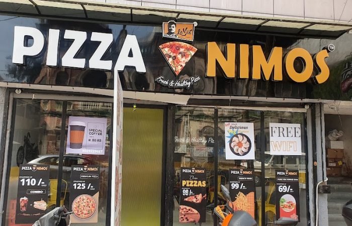 Pizza Nimos Best pizza Burger sandwich and momos, Best food in Vadodara - Feature Photo