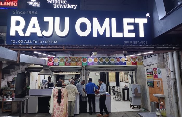 RAJU OMLET - Feature Photo