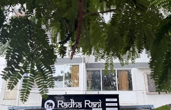 Radha Rani couture - Feature Photo