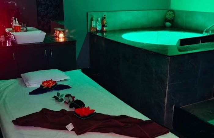 Royal Oak Spa Vadodara - Feature Photo