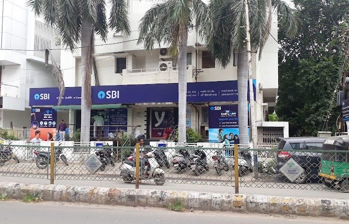 SBI Branch Urmi Society Baroda - Feature Photo