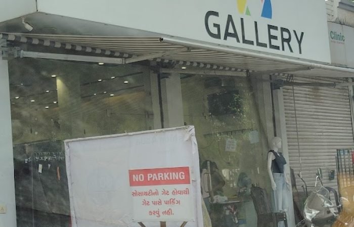 SHREEJI GALLERY - Feature Photo