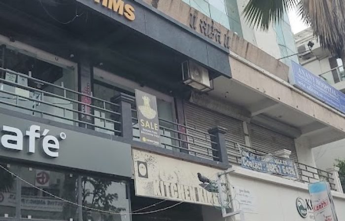Saket Complex - Feature Photo