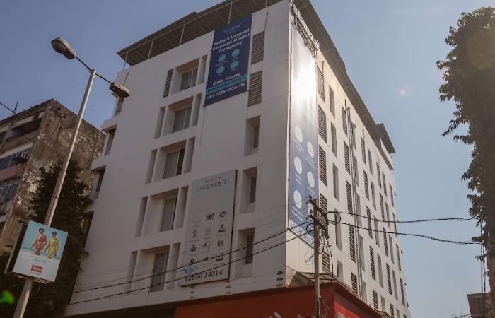 Stanza Living Oslo House | PG in Sayaji Bagh - Feature Photo