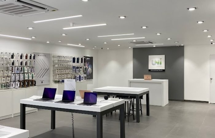 Unicorn, Apple Authorised Reseller - Gallery Photo 4