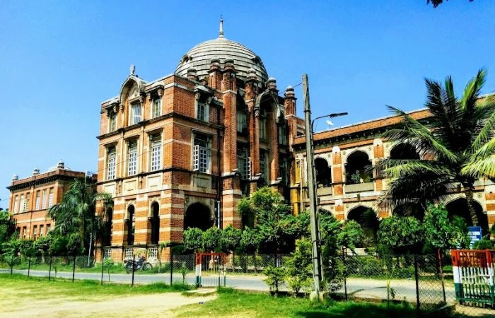 University Experimental School - Feature Photo