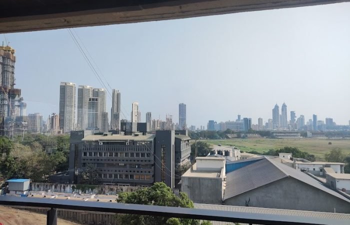 Urmi Axis - Gallery Photo 4