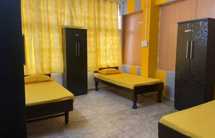 Vishesh Gotri Pg - Feature Photo