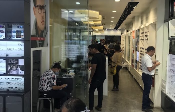 Vishnu Opticals Natubhai Circle | VO Eyecare - Best Optical Store in Vadodara, Gujarat - Feature Photo