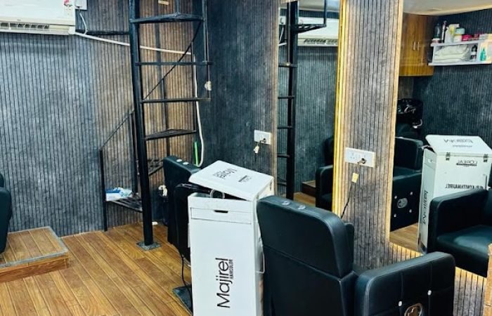 Xpression Hair Studio - Feature Photo